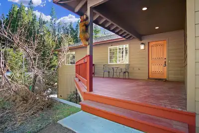 Image de Pinecrest Mountain House! Hot Tub, Tesla Charger, Super close to Pinecrest Lake!