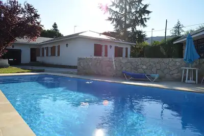 Image de Chalet a 200 Metros de una Entrada a Parque Regional Cuenca Alta Manzanares