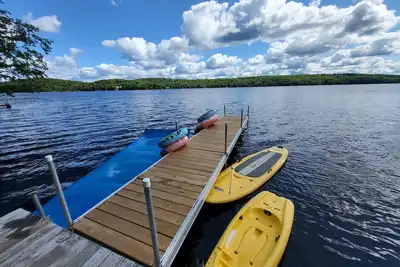 Image de Rustic Waterfront Oudaze Lake Cottage