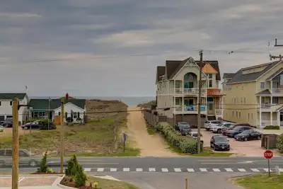 Image de Across from Ocean with great Ocean Views