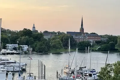 Image de Annapolis Condo walking distance to downtown with excellent water view!
