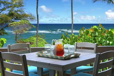 Remodeled, Premier Panoramic Ocean Views, 2 Lanai, 2bd/2ba, W/D