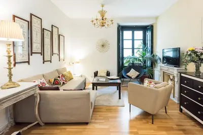 Image de WoW! Latina Palace, Cent 2br 2ba Lift, a/c