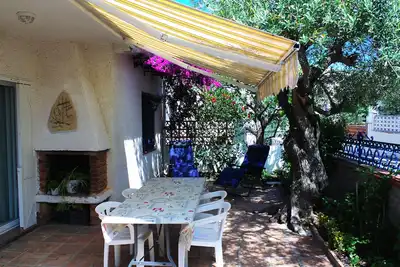 Image de Casa Adosada con Jardin y Barbacoa a dos Pasos de la Playa