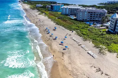 Image de Oceanfront Condo- Stuart in beautiful Hutchinson Island Florida