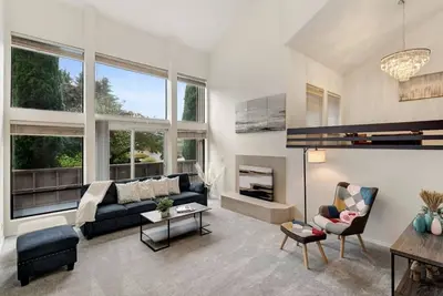 Image de Perch - Highland Haven: Spacious &Light-Filled Family-Friendly Home w/ A/C