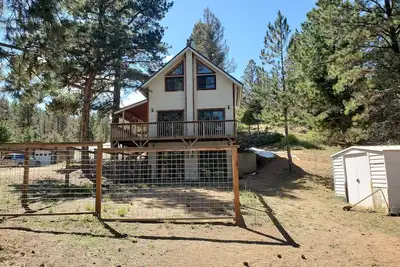 Image de Escape to cozy Cotopaxi cabin, just a quick drive away from Arkansas River