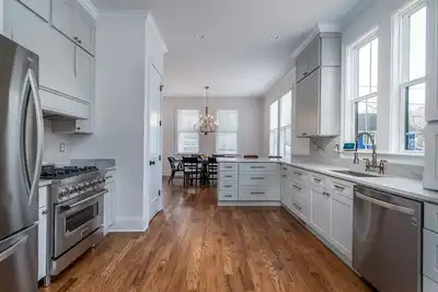 Image de **New** 4 Bedroom 3. 5 Bath House in Normal Town, Athens Ga!