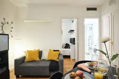 Image de Marvelous apartment at Salamanca