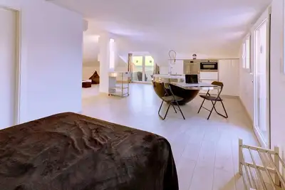 Image de The Surf Villa 1 - Hot tub, Heated Pool, Ping-pong, Billards, Amazing sea views