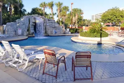 Image de Modern Family-Friendly Unit near Disney World