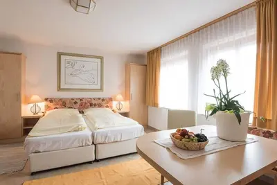 Image de Active apartment /2 bedrooms/shower, bathroom - Hotel Post holiday home