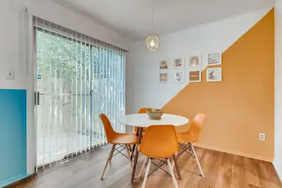 Image de Funky South Austin Gem - Minutes from Everything