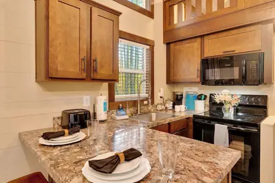 Image de Black Diamond at Mentone with Free Internet!