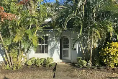 Image de Spacious 3 Bedroom West Coast Townhouse