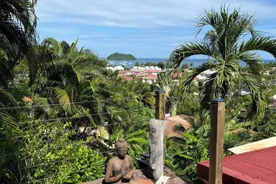 Image de T3 Bas de Villa avec petite piscine et superbe vue mer