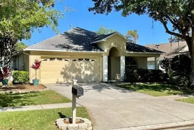 Image de Cozy 4 Bedroom Single-Family Home with Pool