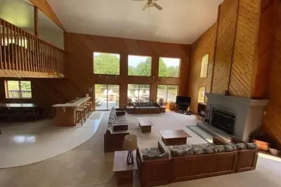 Image de Hf 15 -Perfect Family Retreat! Sleeps 24! Hot tub!