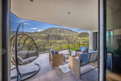 Image de Nouvelle ouverture - \"Appartement 16\" avec vue montagne, terrasse et Wi-Fi