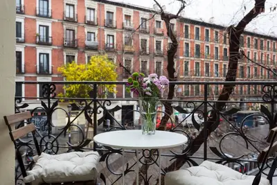 Image de Air-Conditioned Apartment w/ Two Balconies & Full Kitchen - Amazing Location