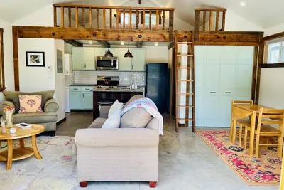 Image de Beautiful West Side Bungalow