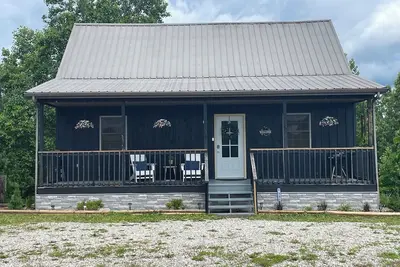 Image de Yatesville Lake Cabin - Marina