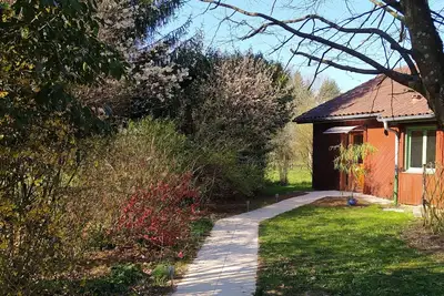 Image de Gîte des Aillets, au cœur du Revermont, proche du jura.