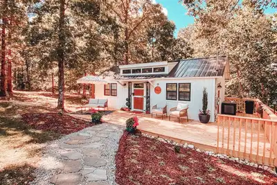 Image de Whistling Acres Villa 2, Luxury 1br Near Tn River