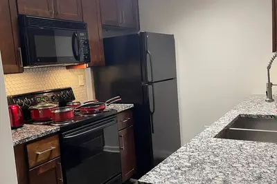 Image de Exotic Luxury 2bs, 2baths Contemporary Living \/Duluth