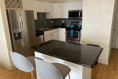 Image de Lovely 1 bedroom full rental near Galleria