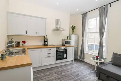 Image de 24 Baxtergate, family friendly, character holiday cottage in Whitby