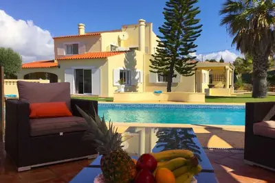 Image de Charmante Villa Carvoeiro | Casa dos Ursos | 6 chambres | Piscine privée | Tennis de table