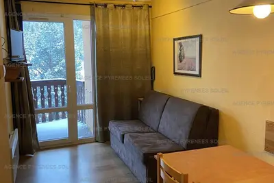 Image de Appartement cosy au pied des pistes, 5 couchages, Les Angles, centre station, balcon, fibre wifi