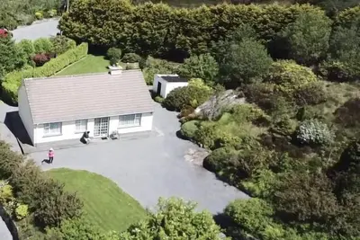 Image de 393 Tigh Kate Cor Na Mona-3 Bedroom- sleeps 5