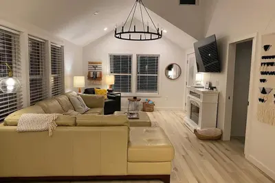 Image de Mill Timber Lodge-Charming Mountain Cabin