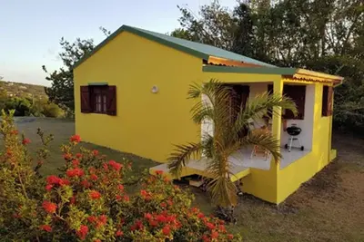 Image de Homerez - Bungalow romantique à Deshaies + piscine