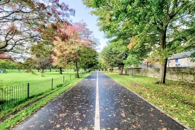 Image de Home by The Meadows, close to City Centre