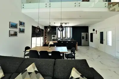 Image de #casa957. . . glam Rural Living!