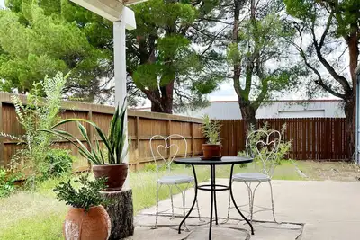 Image de Convenient Ne Albuquerque location, right off I-25! !