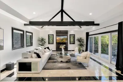 Image de Luxury Villa W/ Spectacular Hollywood Hills View