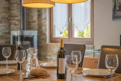 Image de Merveilleuse maison de vacances privée pour 6 personnes avec Wifi, Tv, terrasse et animaux admis