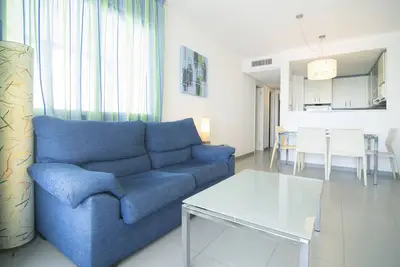 Image de Première ligne / Wifi / Spa / Vues mer / Piscine chauffée / Animaux domestiques