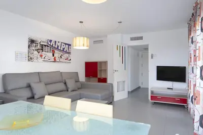Image de Première ligne / Wifi / Spa / Vues mer / Piscine chauffée / Mascotte