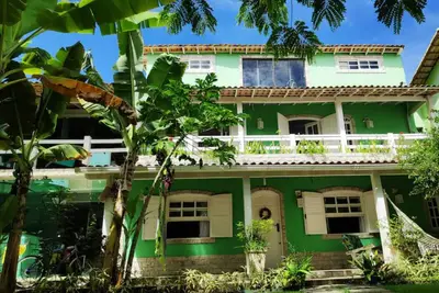 Image de House with pool, snooker and 5 minutes from the beach.