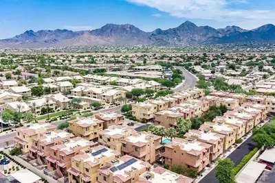 Image de Amazing mountain views! World class golf, hiking, baseball Spring Training!