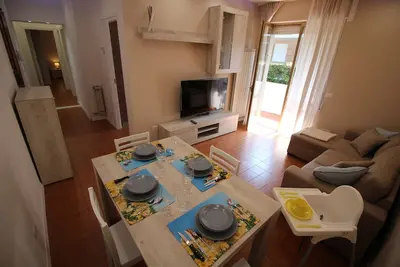 Image de Beach House, 300 m dal mare, Marina di Massa, free bike, wifi, air conditioning