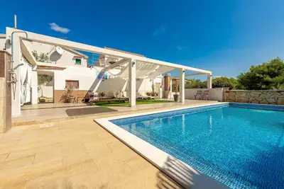 Image de Superbe appartement à Vir avec cuisine