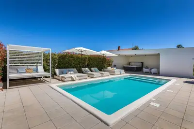 Image de Superbe maison de 3 chambres à Pula