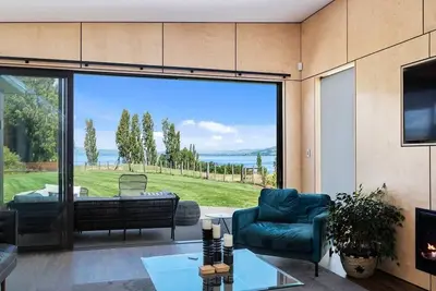 Image de Toka Ridge Lake View Lux Villa 4bd2bth w/ HotTub