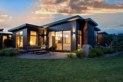 Image de Toka Ridge Lake View, Lux Villa 2bd2bth w/ HotTub